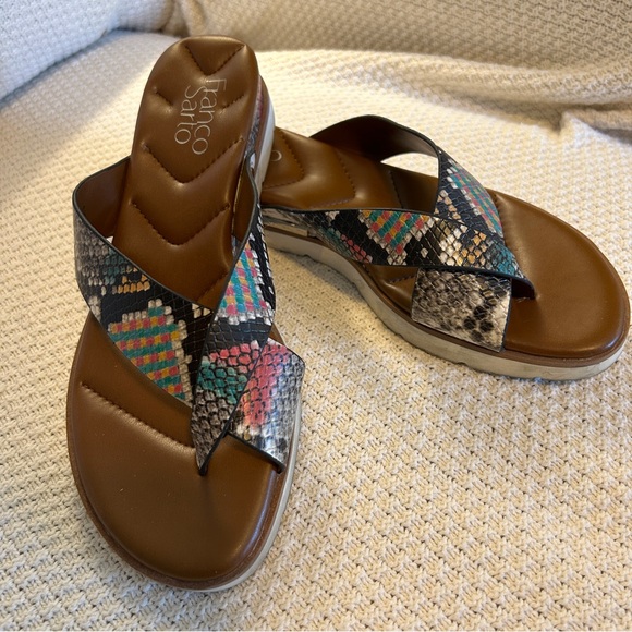 FRANCO SARTO Deja Colorful Snake Print Slip-on Flip Flop Sandals Size 8 - Picture 3 of 8